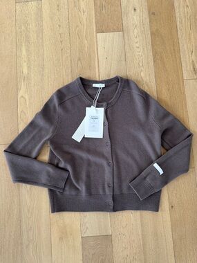 100% Wool Brown Sweater NWT